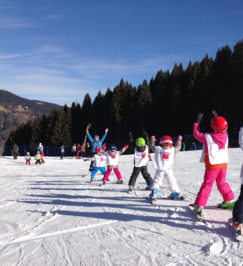Pinzolo - Kids Ski Lessons (6-13 y.) for All Levels - Weekend