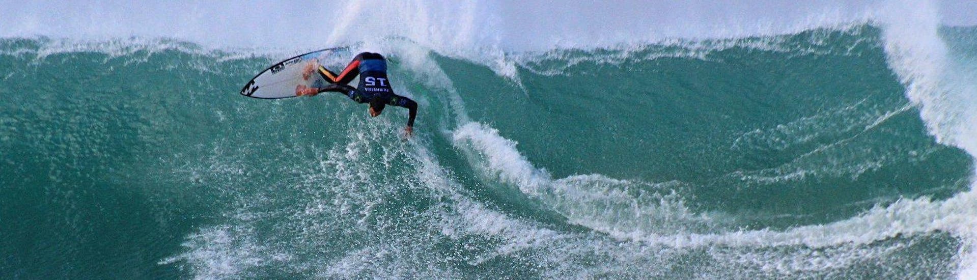 Lezioni di surf da 5 anni per surfisti avanzati.
