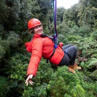 Sportliche Zipline-Tour in Rotorua mit Rotorua Canopy Tours.