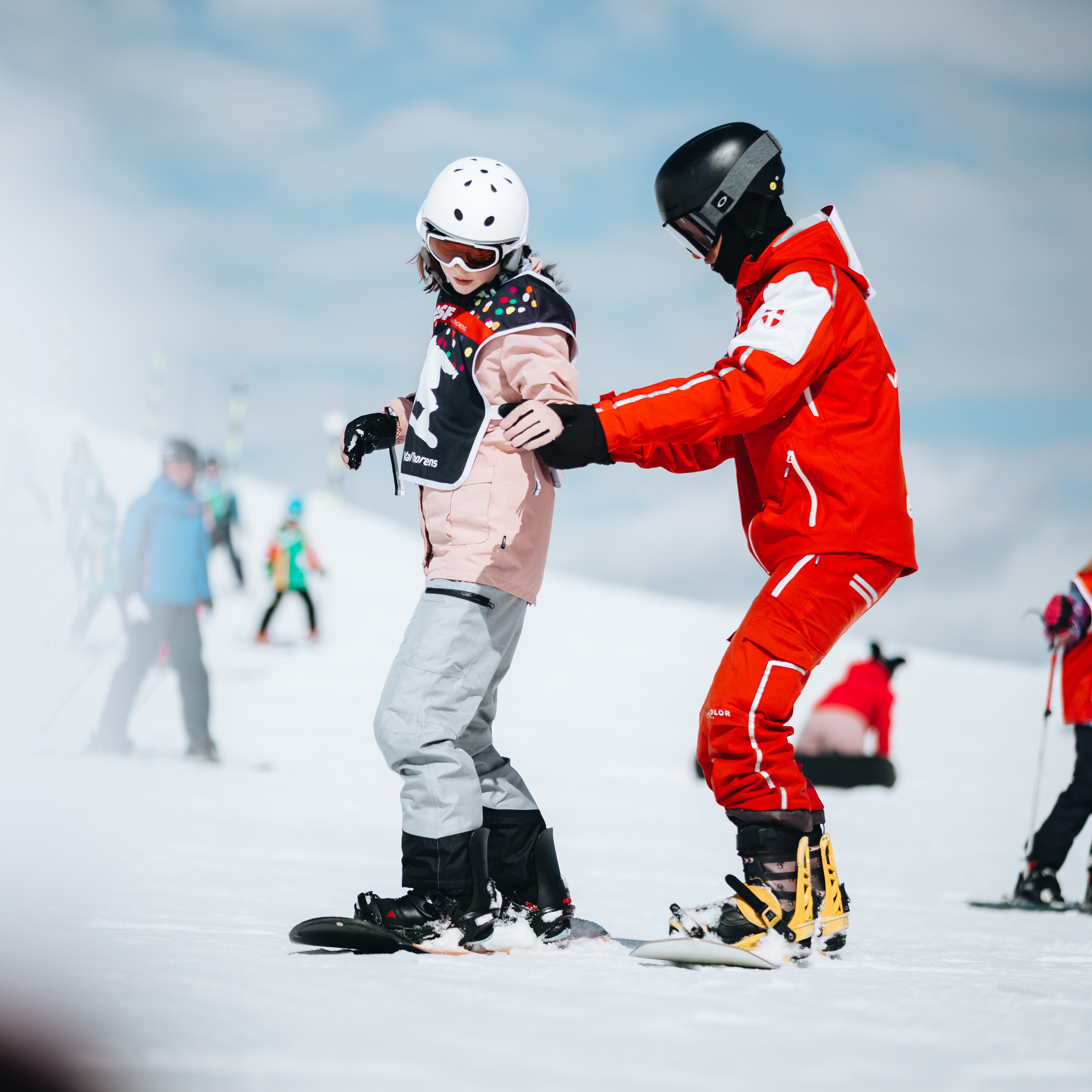 Kids Snowboarding Lessons (7-12 y.) for All Levels from ESF Val Thorens.