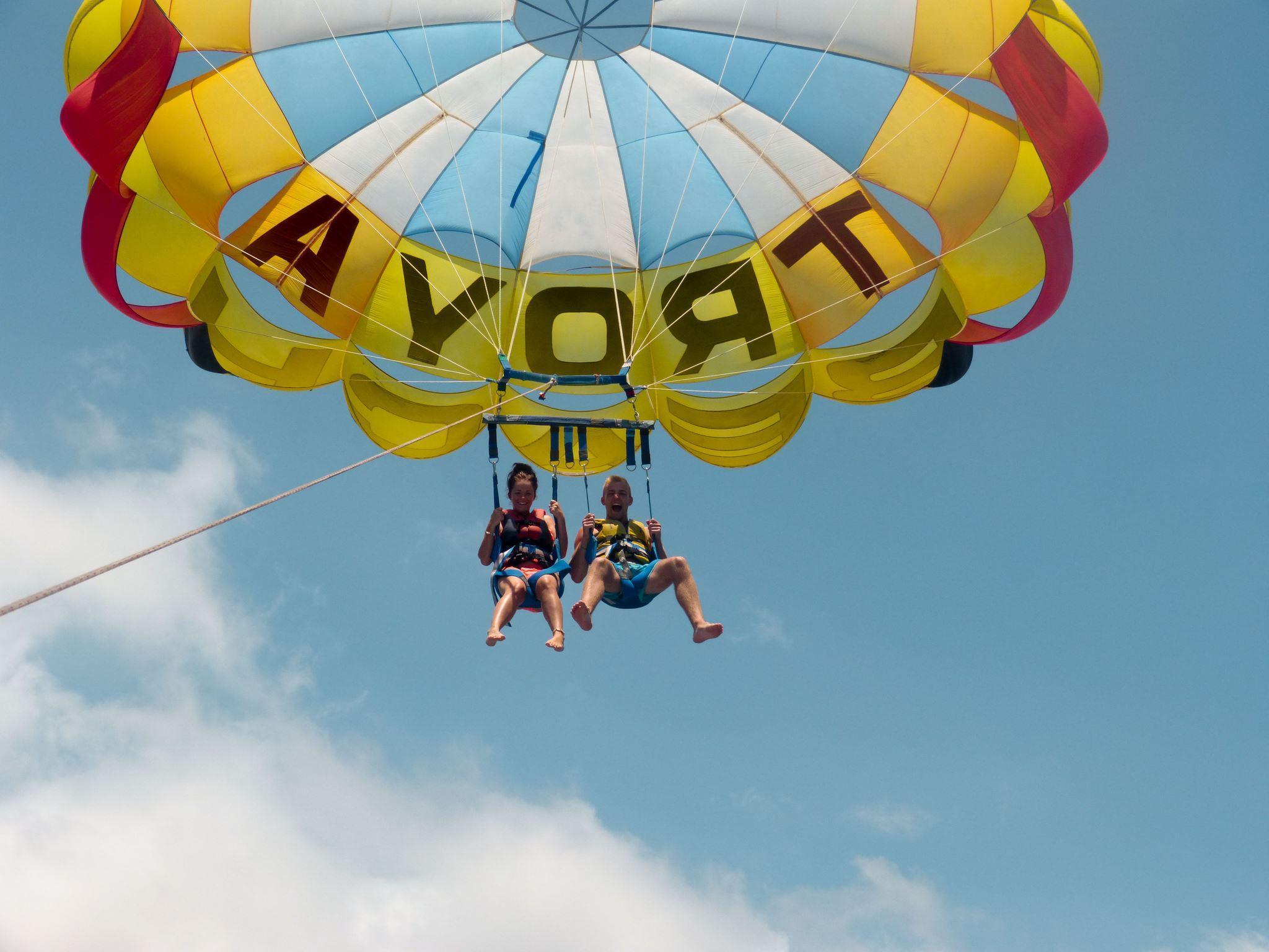 parasailing-tenerife-water-sports-tenerife-hero