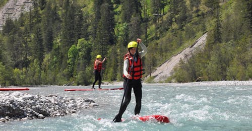 Location privée de stand up paddle à Murnau am Staffelsee pour Tous niveaux avec Bavariaraft Location privée de stand up paddle à Murnau am Staffelsee pour Tous niveaux avec Bavariaraft.