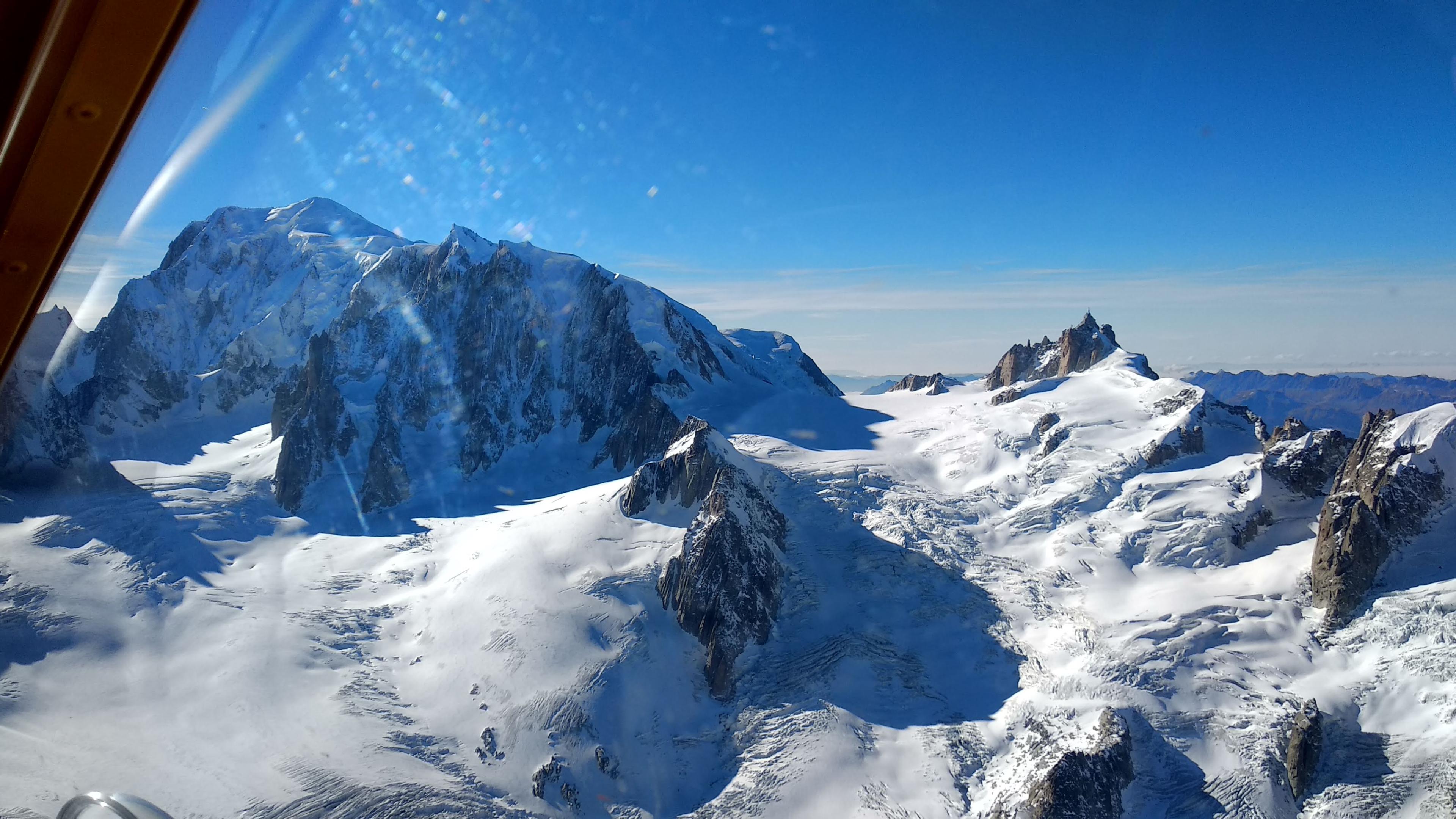 ultralight-aircraft-flight-mont-blanc-massif-air-sports-chamonix-3