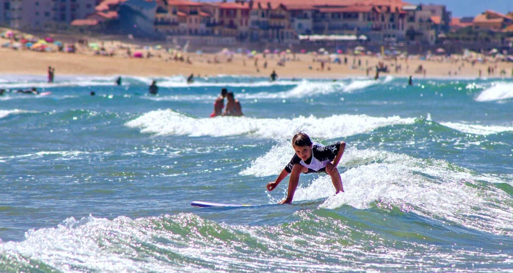 Lezioni di surf a Hossegor da 6 anni per tutti i livelli.