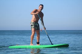 Privé Stand Up Paddle verhuur in Armação de Pêra voor alle niveaus met Moments Watersports Algarve.