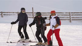 Skikurs für Erwachsene (ab 15 J.) für alle Levels mit Escuela Ski Sierra Nevada.