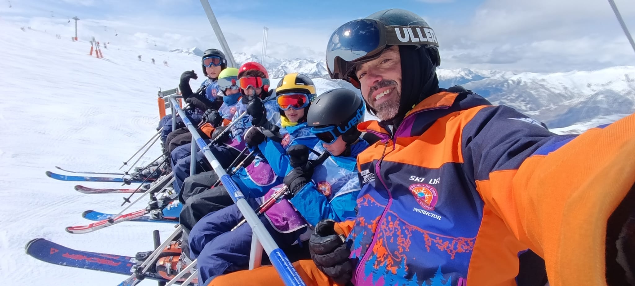 Kinderskilessen (4-16 jaar) voor alle niveaus - Halve dag met Ski Life Escuela de Esquí Baqueira.