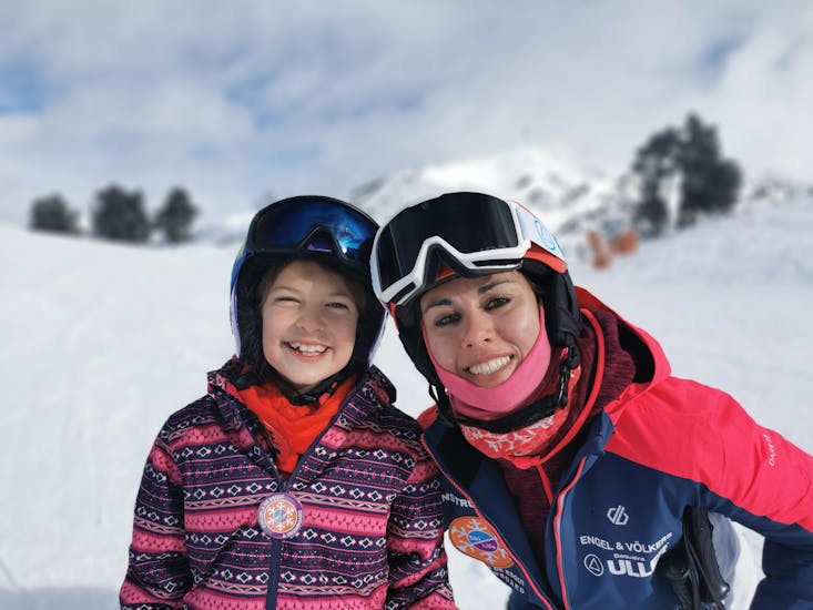 Snowboardkurs für Kinder (4-16 J.) aller Levels - Halbtags mit Ski Life Escuela de Esquí Baqueira.