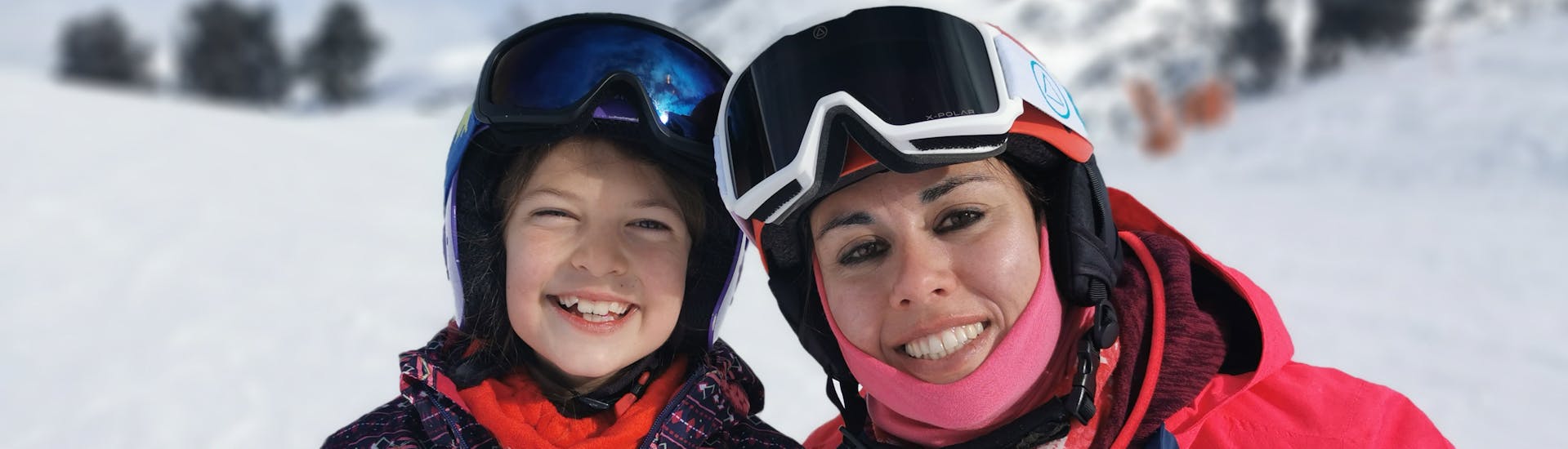 Kindersnowboardlessen (4-16 j.) van alle niveaus - Halve dag met Ski Life Escuela de Esquí Baqueira.
