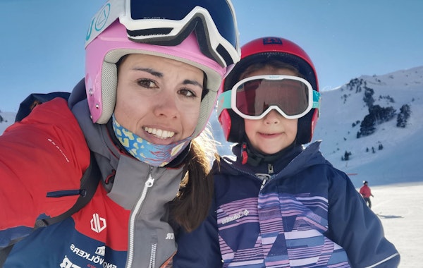 Snowboarding Lessons for Kids (4-16 y.) of All Levels - Half-day