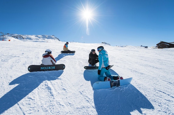 Val Thorens - Snowboarding Lessons (from 15 y.) for All Levels