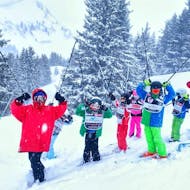 Clases de esquí para niños a partir de 7 años con experiencia con École Suisse de Ski de Champéry.