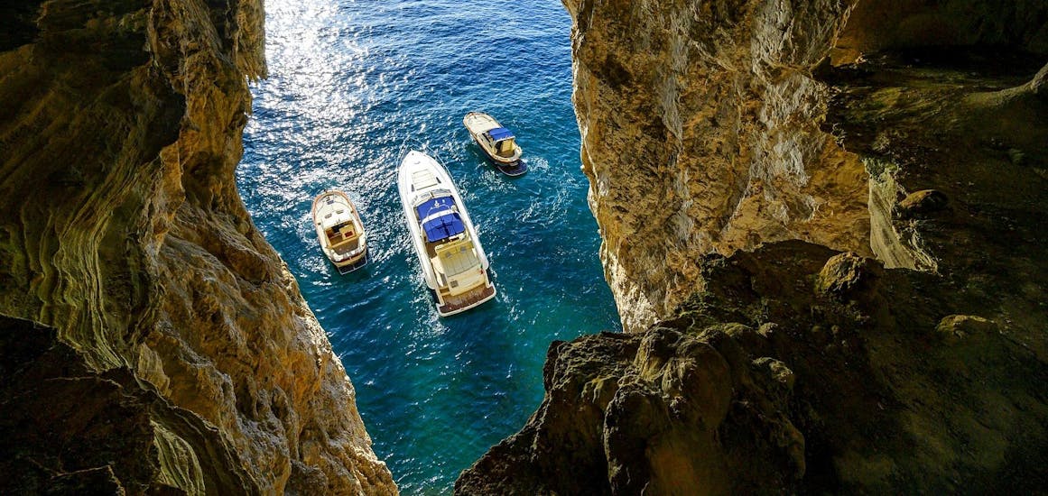 Privé boottocht van Sorrento naar Positano en Amalfi met snorkel.