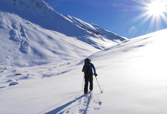 Vars - Private Ski Touring Guide for Beginners