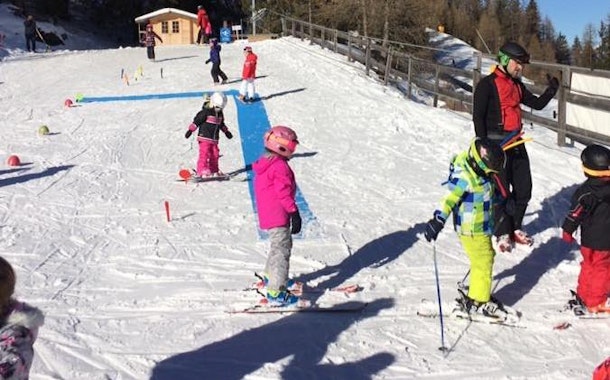 Kids Ski Lessons (from 4 y.) for First Timers - Small Groups