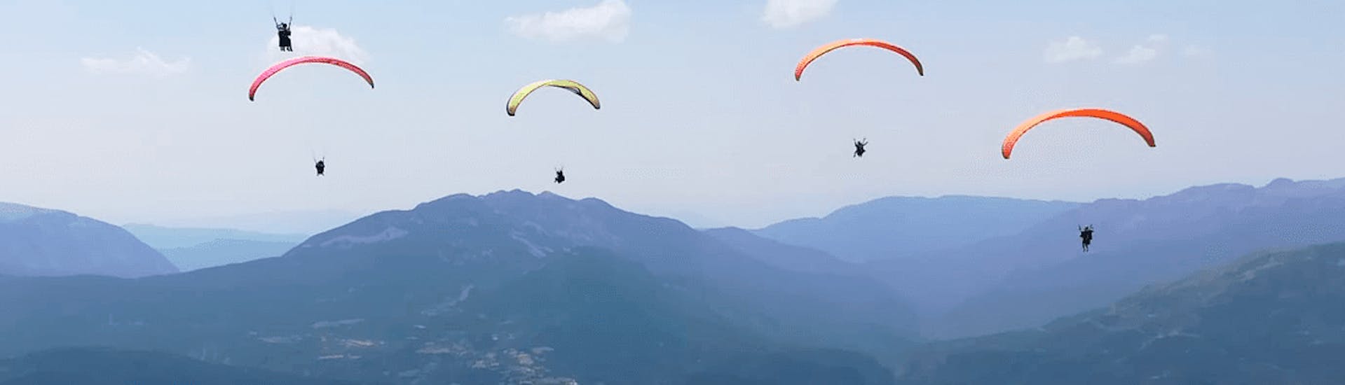 tandem-paragliding-highaltitude-parapente-pirineos-hero