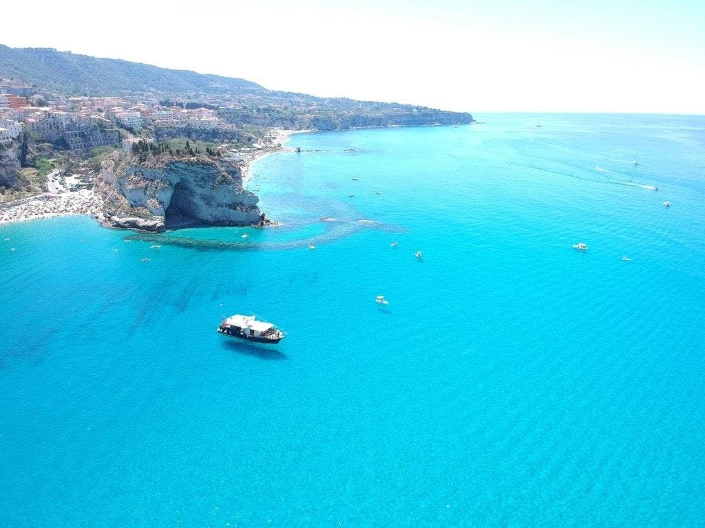 Balade en bateau de Tropea à Baia di Riaci & Capo Vaticano avec Costa degli Dei Tours Tropea Balade en bateau de Tropea à Baia di Riaci & Capo Vaticano avec Costa degli Dei Tours Tropea.