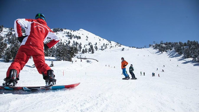 Oetz (Hochoetz) - Kids & Adults Snowboarding Lessons (from 8 y.) for Beginners