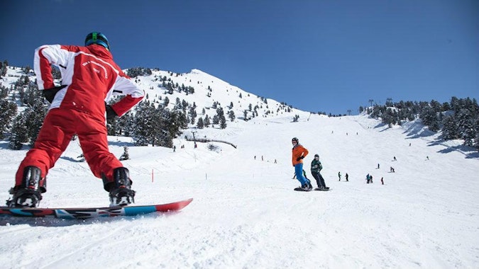 Kids & Adults Snowboarding Lessons (from 8 y.) for Beginners