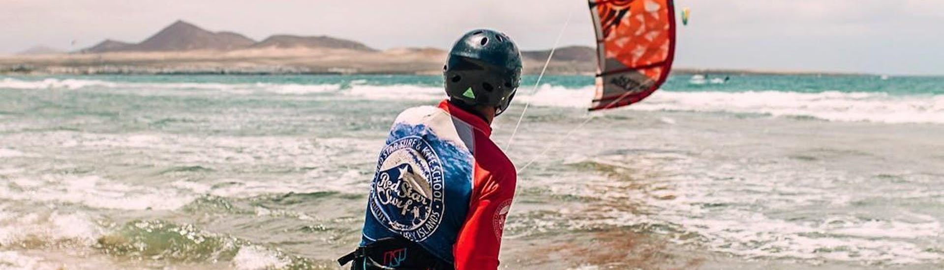 privater-kitesurfkurs-am-strand-von-famara-red-star-surf-lanzarote-hero