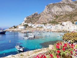 The harbour Levanzo that you can admire during the boat trip to Favignana and Levanzo with Lunch with Egadi Escursioni.