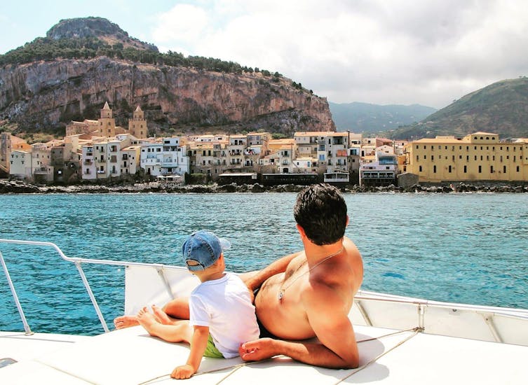 Boat Trip in Cefalù with Sightseeing, Swimming & Aperitif.