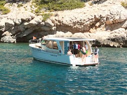 Gita pomeridiana in barca al Parco Nazionale delle Calanques con snorkeling con Eco Calanques Marseille.