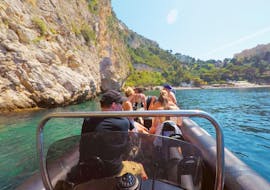 Blick vom Boot während der Bootsfahrt nach Monaco mit Schnorcheln mit Black Tenders.