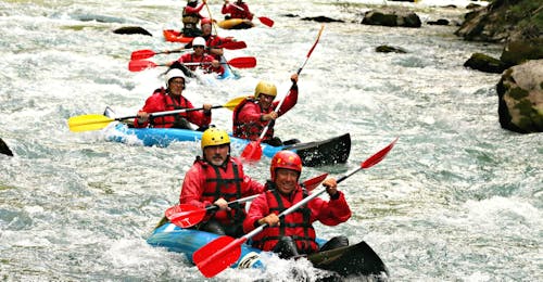 Rafting facile à Roccasparvera - Cuneo Rafting facile à Roccasparvera - Cuneo.