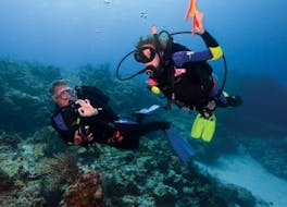 Discover Scuba Diving a Messonghi per principianti con Achilleon Diving Center Corfu.