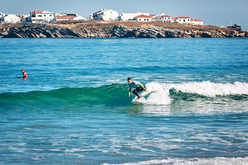 Private Surfing Lessons (from 8 y.) in Peniche.