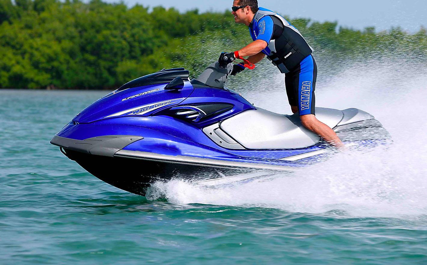 jet-ski-rental-in-palma-de-mallorca-boat-4-you