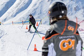 Adult Ski Lessons (from 15 y.) for First Timers from Family Ski School GO! Bad Gastein.