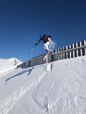 Private Off-Piste Skiing Lessons for Advanced Skiers