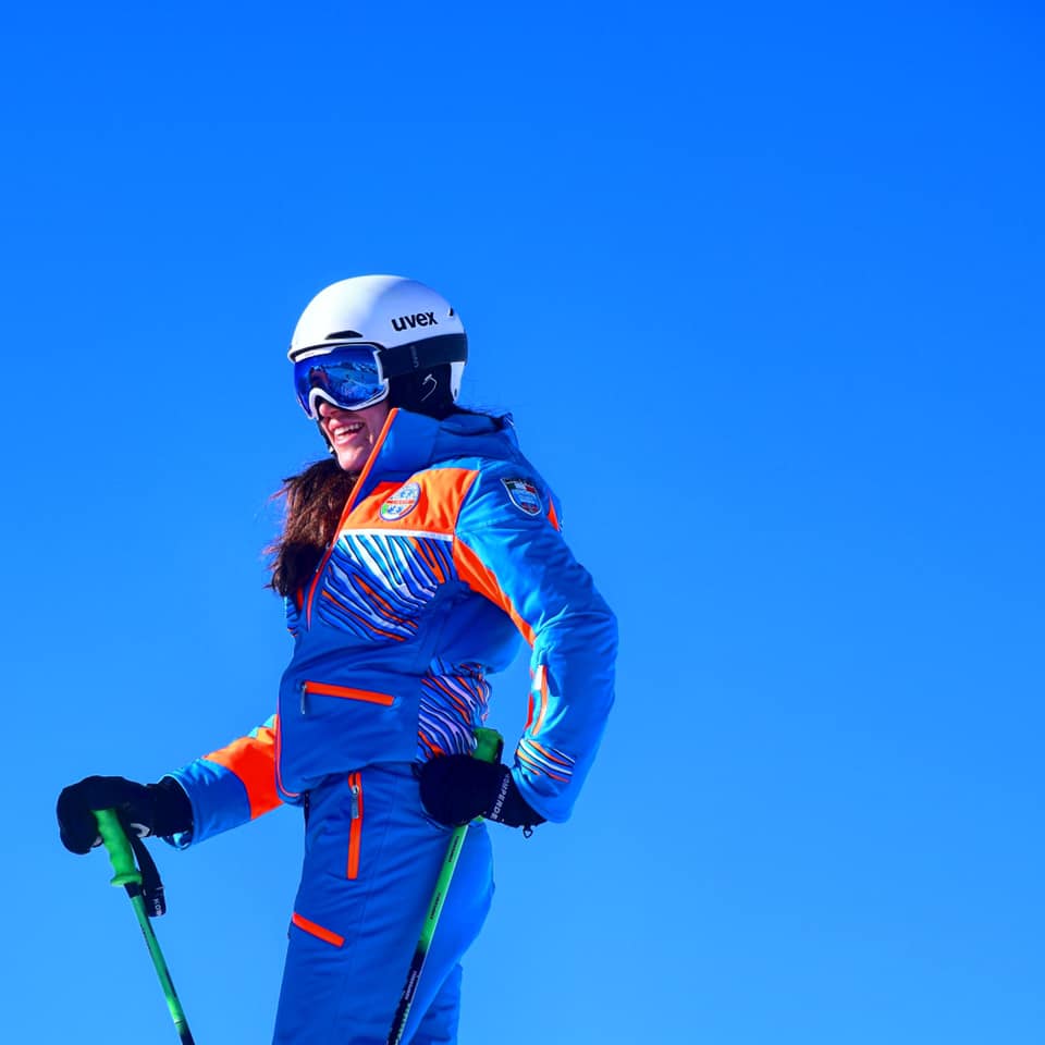 Ski instructor in a great picture in Limone during one of the Adults Ski Lessons for Beginners. 