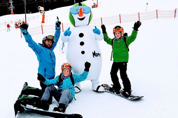 Kids Snowboarding Lessons (4-15 y.) for Advanced Boarders