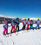 Lezioni di sci per bambini a partire da 6 anni per tutti i livelli con Ski Life Escuela de Esquí Baqueira.