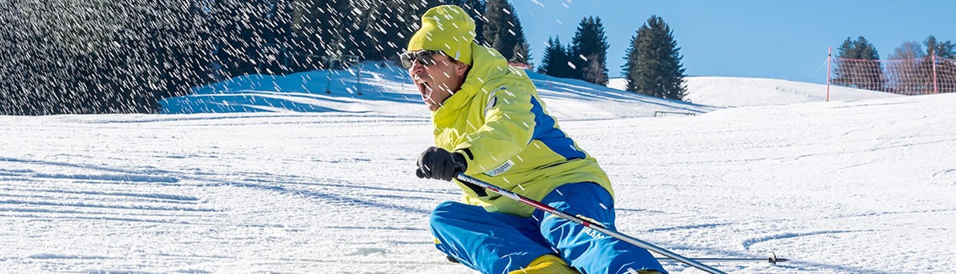 A ski instructor is ready for another of the private ski lessons for adults of all levels in Asiago.