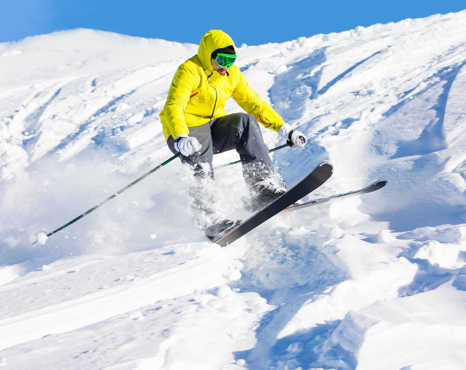 Clases privadas de Park & Freestyle a partir de 10 años con experiencia con Scuola di Sci Val di Luce.