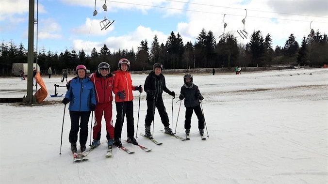 Adult Ski Lessons at Sahnehang for All Levels