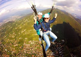 Photo of the tandem paragliding flight with Air Emotions over Lake Lecco.