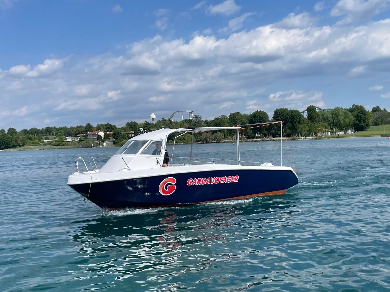 Boottocht van Peschiera del Garda naar Sirmione met GardaVoyager.