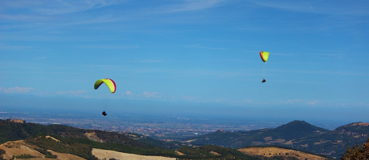 Picture of a paragliding flight over the Piedmont plain with ParaWorld