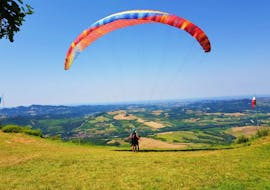 Tandem paragliding take-off from Monviso with ParaWorld