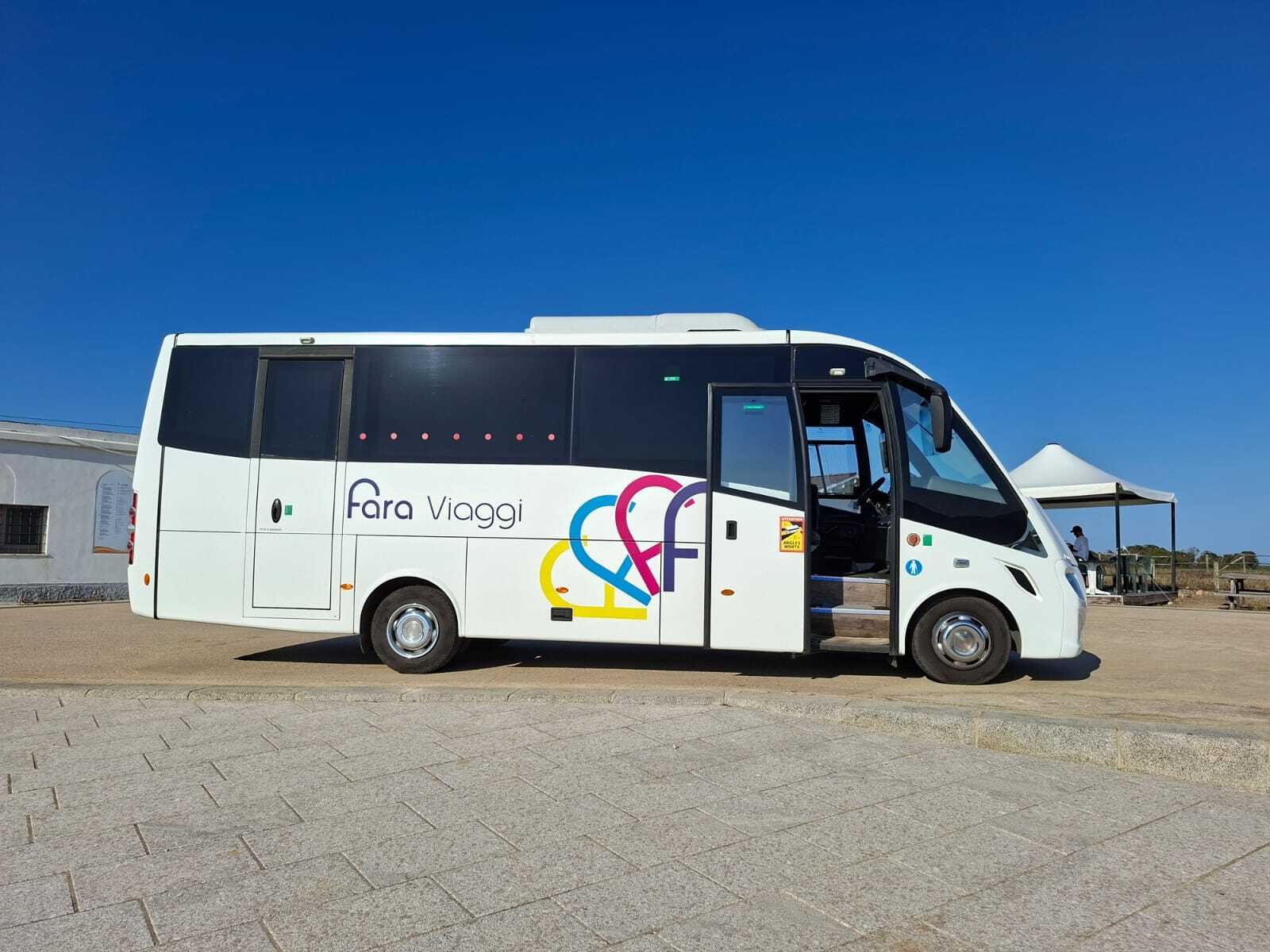 Tagesausflug von Stintino nach Asinara mit geführter Tour mit Linea del Parco dell'Asinara.