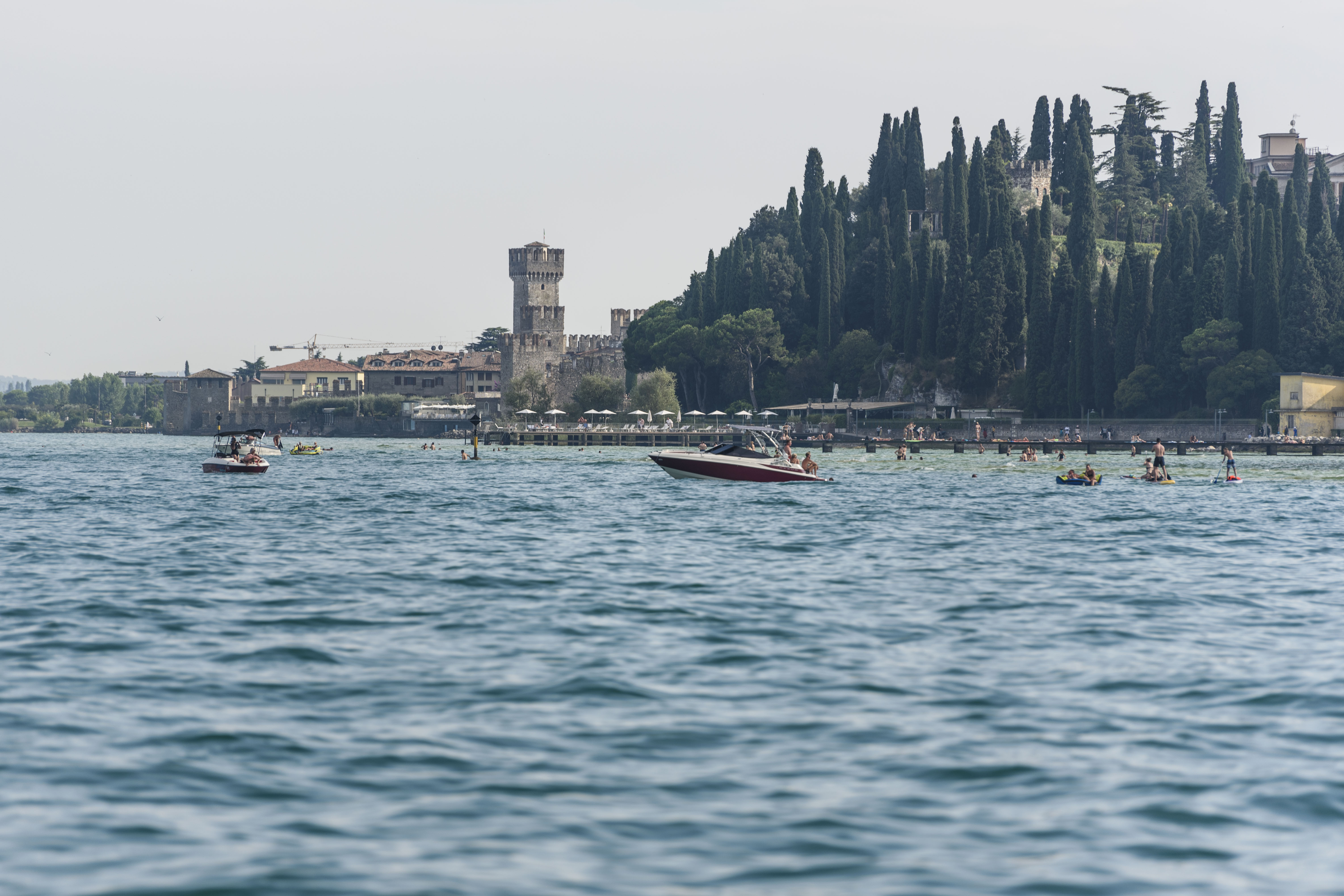 Bootstour am Morgen von Peschiera del Garda nach Sirmione mit GardaVoyager.