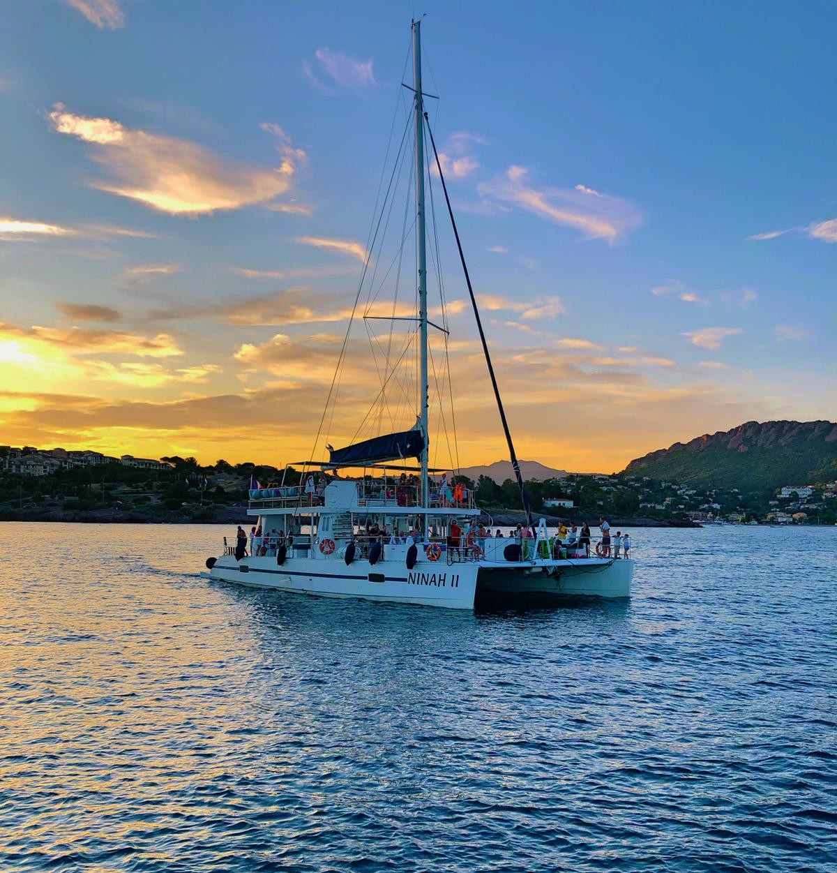 Sunset Catamaran Trip to Cova Tallada from Denia from Boramar Dénia Jávea.