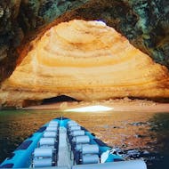 Le bateau utilisé pour la balade en bateau depuis Portimão à la grotte de Benagil avec Algarve Discovery.
