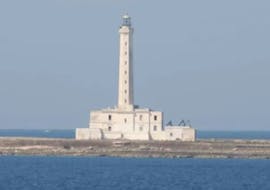 Boottocht van Gallipoli naar het eiland Sant'Andrea met snorkelen met Amare Mare Tour Gallipoli.