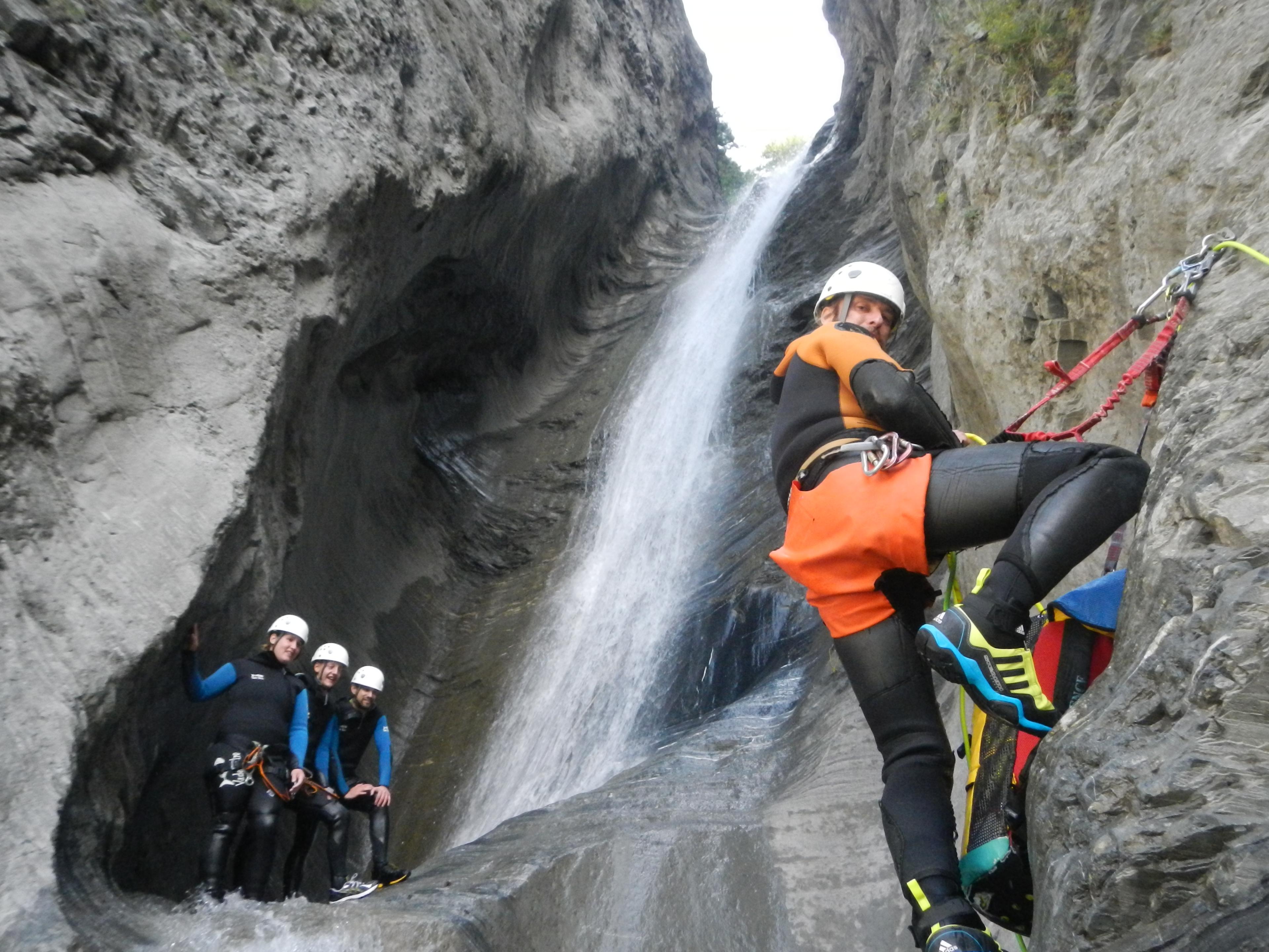People while Canyoning for Pros at the Rossgumpenschlucht with André Wimmer.